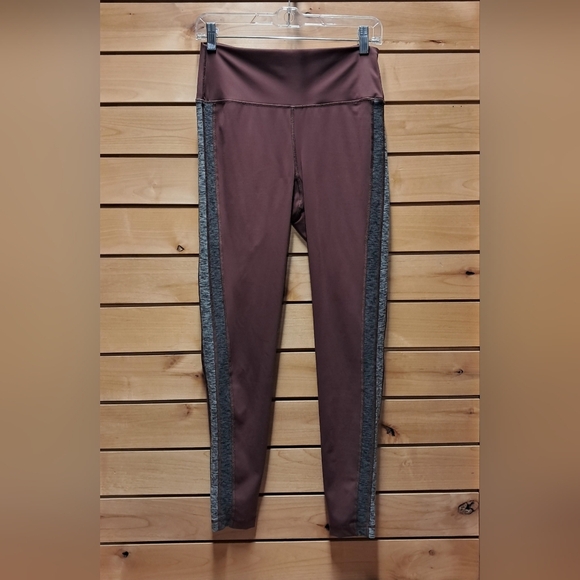 Vuori Workout Leggings - Picture 1 of 2